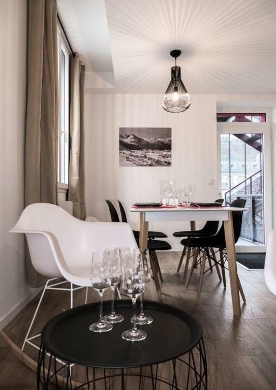 Residence Aux Deux Pics - Tucou Et Monne Bagnères-de-Bigorre Zewnętrze zdjęcie